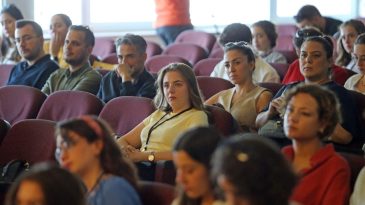 Karşıyaka&rsquo;da gen&ccedil;ler kentsel boşluklara hayat katacak