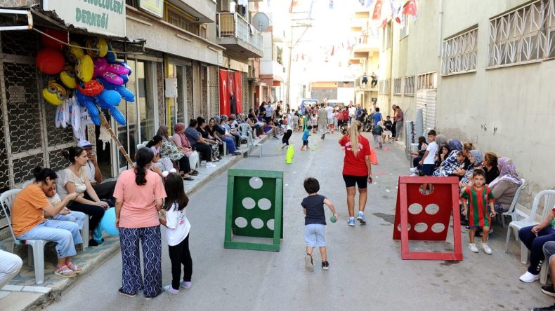 Karşıyaka’da Oyun, Spor ve Eğlence: Mahalle Olimpiyatları Sonunda!
