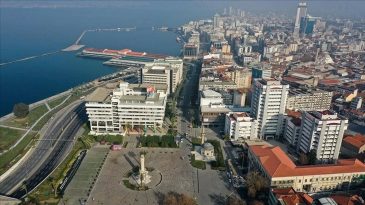 Meteoroloji İzmir i&ccedil;in kritik g&uuml;n&uuml; duyurdu: Yeni haftada dikkat etmeniz gereken g&uuml;n!