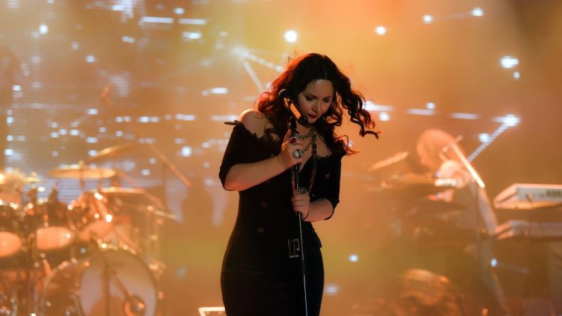 Rock'ın Kraliçesi'nden Müjdeli Dönüş: Şebnem Ferah Yeniden Sahne Alıyor
