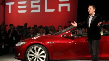 Tesla'ya 243 milyon dolarlık ceza! Otopilot ilk kez mahkemede suçlu bulundu
