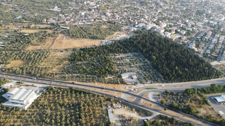 Tire'de Mezarlık Sorunu Çözüldü