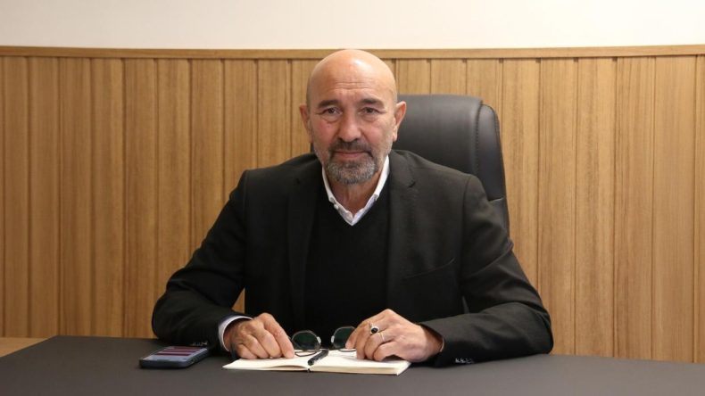 Tun&ccedil; Soyer&rsquo;den Cezaevi G&uuml;nl&uuml;ğ&uuml;: Kaderine Sahip &Ccedil;ıkmayanlar Başkalarının G&ouml;lgesinde Yaşar