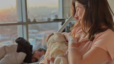 Yıllar Sonra Baba Olmanın Mutluluğu: Ünlü Oyuncu Kızının Yüzünü Paylaştı