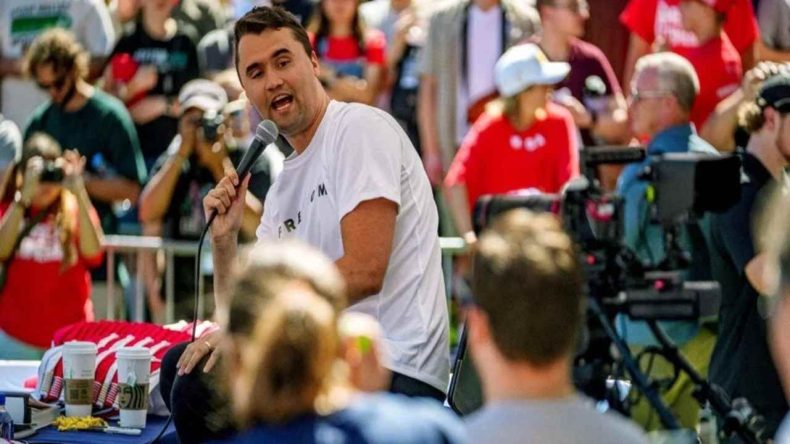 ABD'de Saldırı: Trump'ın Destekçisi Charlie Kirk Hedef Alındı