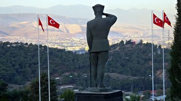Atat&uuml;rk'&uuml;n 9 Eyl&uuml;l'de İzmir'i seyrettiği yer: Belkahve'nin hikayesi