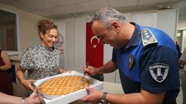 Başkan &Uuml;nsal'dan zabıta personeline teşekk&uuml;r: Belediyemizin g&uuml;len y&uuml;z&uuml;s&uuml;n&uuml;z