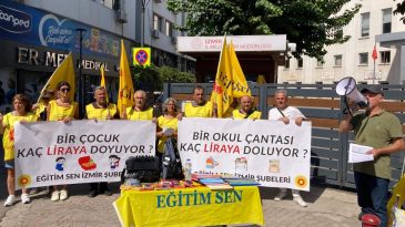 Eğitim-Sen İzmir'de Okul Masraflarındaki Artış İ&ccedil;in Sokağa &Ccedil;ıktı