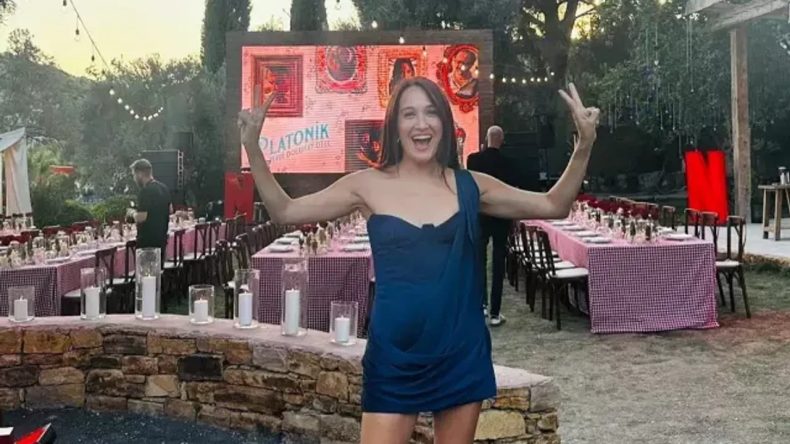 Gupse Özay'ın Yeni İmajı Sosyal Medyada Gündem Oldu