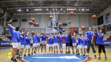İzmir B&uuml;y&uuml;kşehir Belediyesi Kış Spor Okulları Başlıyor