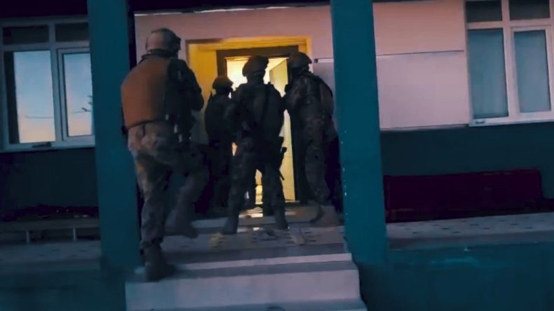 İzmir dahil 49 ilde mali suç örgütü çökertildi: 115 şüpheli yakalandı