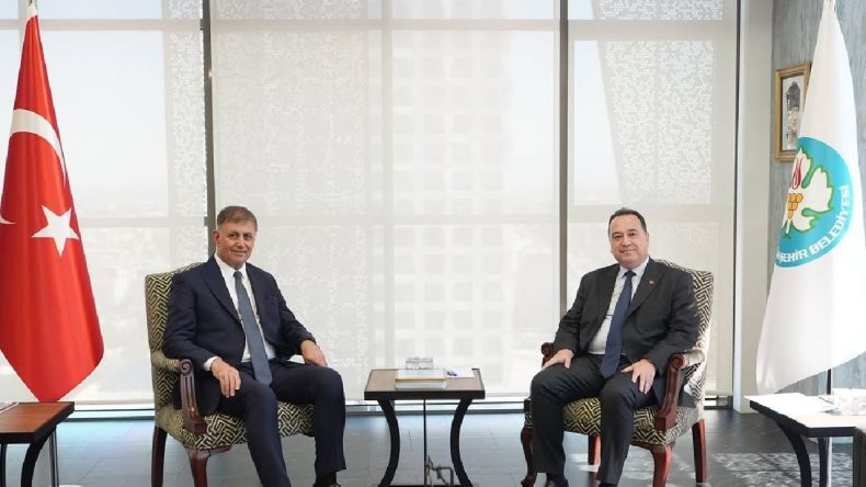 İzmir-Manisa İşbirliği: Başkanlar Ortak Projeler İçin Bir Araya Geldi