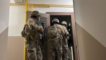 İzmir Merkezli 4 İlde MLKP Operasyonu: 18 Ş&uuml;pheli Yakalandı, 2 Kişi Aranıyor