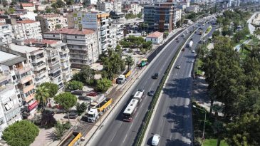 İzmir Trafiğini Rahatlatacak Proje: B&uuml;y&uuml;kşehir Yolları Yeniledi!