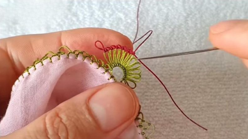 İzmir'in Yöresel Sanatına Yabancı İlgi: Etkinlikte Uygulamalı Eğitim