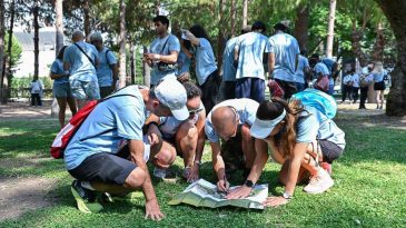 İzmir'de Nefes Kesen Etkinlik: Hazine Avı'nın Kazananlarına Anlamlı &Ouml;d&uuml;l