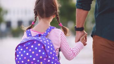 İzmirli Veliler Dikkat! &Ccedil;ocuğunuzun İlk G&uuml;n&uuml;n&uuml; Sorunsuz Ge&ccedil;irmesi İ&ccedil;in Bilmeniz Gerekenler