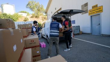 İzmir’deki Okullara Hijyen Desteği