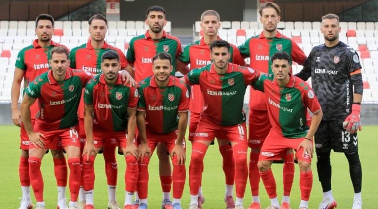 Karşıyaka Kupaya Erken Veda Etti