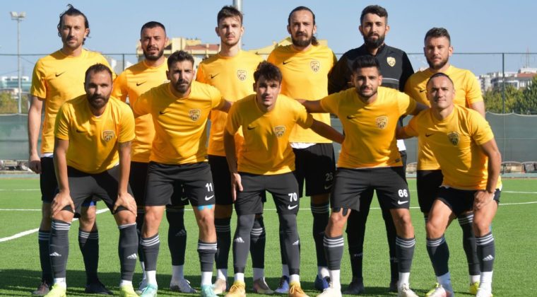 Kupada Farklı Zafer: Aliağa FK'dan 6 Gollü Show