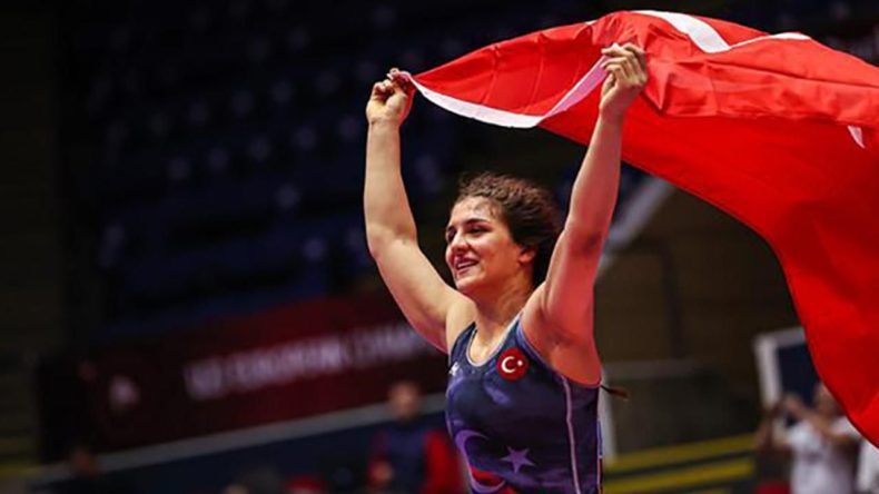 Nesrin Baş Finale Yükseldi!