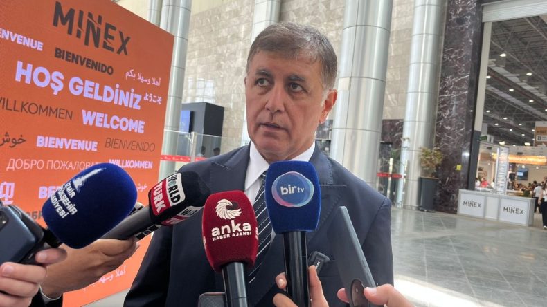 Tugay'dan 'bakanla görüşme' açıklaması: Gerekirse bakanlığın kapısında yatarım!