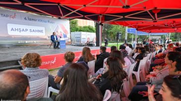 Ahmet &Uuml;mit'ten İZKİTAP&rsquo;ta Yeni Romanın İpu&ccedil;ları!