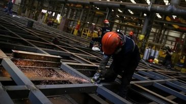 AYM'den İşe İade Davaları İçin Önemli Karar: İşçiye Ek Külfet Getiriyordu