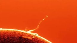 Bilim İnsanlarından Şaşırtıcı Açıklama: Güçlü Güneş Patlamaları Yeniden Başladı!