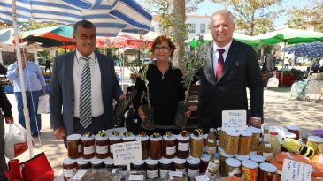 Çiftçi Kadınların Günü Urla'da Coşkuyla Kutlandı