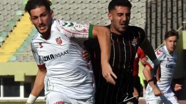 Çoruhlu’nun Kalesi Düşü: 3 Maçta 10 Gol!