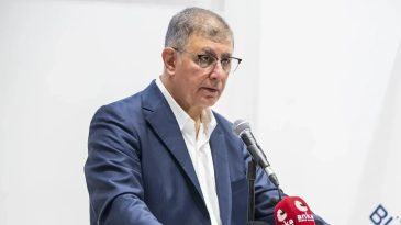 Cemil Tugay'dan Çarpıcı Açıklama: CHP Maskesi Takmış Olanlar Var!