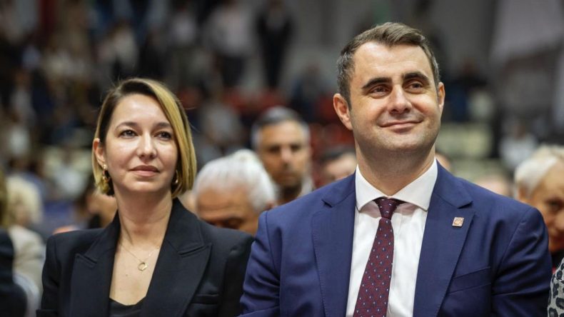CHP İzmir İl Kongresi’nde fenalaşmıştı: Çağatay Güç’ten ilk açıklama