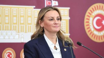 CHP İzmir Milletvekilleri kongrede konuştu: Birlik ve temsil önceliğimiz