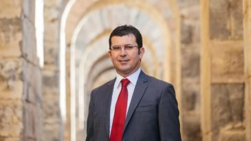 Eski Belediye Başkanı'ndan İzmir Büyükşehir'e Çöp Tepkisi: Bergama Sessiz Kalmayacak