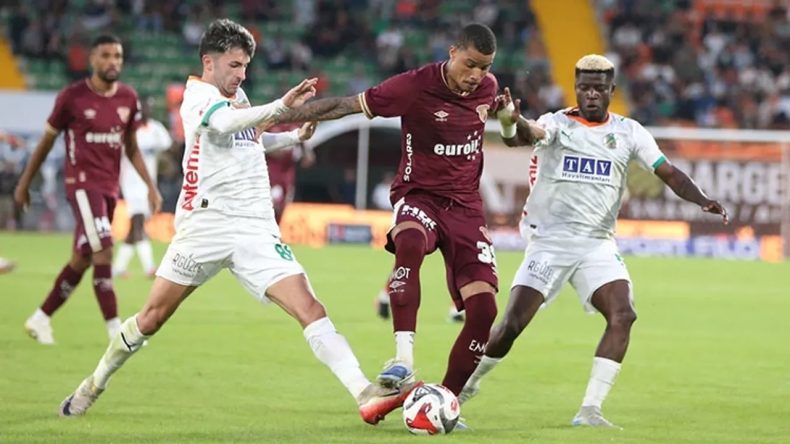 Göztepe, Alanya'da Son Dakika Şoku Yaşadı