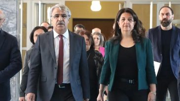 İmralı Heyeti, Demirtaş'ı Ziyaret Etti: Açıklamalar Yapıldı