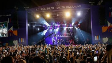İzmir Kültür Yolu Festivali başladı: İzmir Kültür Yolu Festivali 25 Ekim Programı