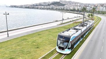 İzmir Tramvayı'nda Gecikme Uyarısı: Konak Hattında Seferler Aksıyor