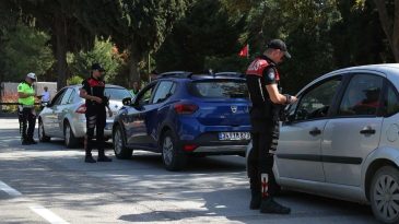 İzmir'in Asayiş Raporu Açıklandı: Bu Hafta 1020 Kişi Yakalandı