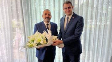 İzmir'de Bir İlk: Ev Hapsinde Devir-Teslim!