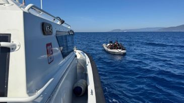 İzmir'de Çok Sayıda Göçmen Kurtarıldı