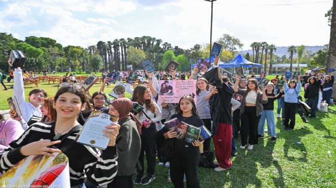 İzmir'de Edebiyat Şöleni!
