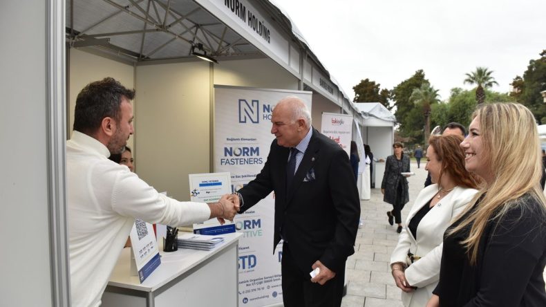İzmir'de Sanayi ve Gençlik Buluştu: ASAD İstihdam Günleri Başlıyor