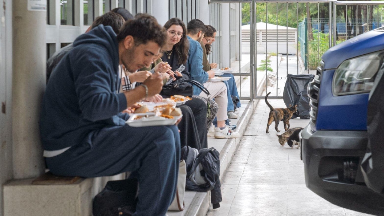 Ücretsiz yemek lezzeti