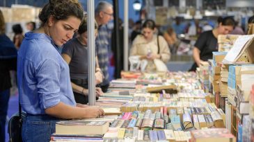 İzmir’de Kitapla Dolu 10 Gün: İZKİTAPFEST 6. Kez Kapılarını Açtı