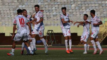 Kaf-Kaf’tan Gövde Gösterisi!