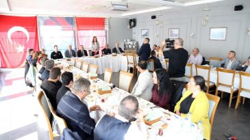 Karşıyaka’da Muhtarlar Günü Buluşması