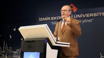 Kırlıkovalı'dan Gençlere Girişimcilik Mesajları: "Ya Batarsak!" Demeyin!