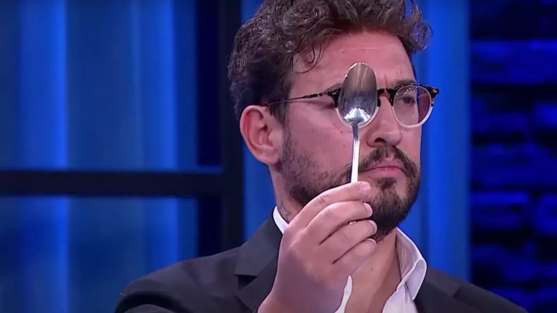 MasterChef'in Yeni Sezonunda İlk Kaşık Atıldı: O Yarışmacı, Jürilerden Tam Not Aldı
